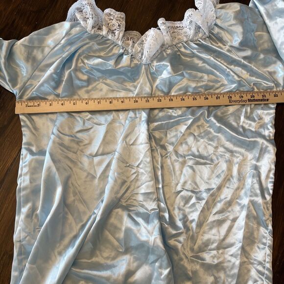 Vintage LADY CAMEO Dallas Satin Lace Puff Long Sleeve Nightgown Dress Union USA - Picture 12 of 13